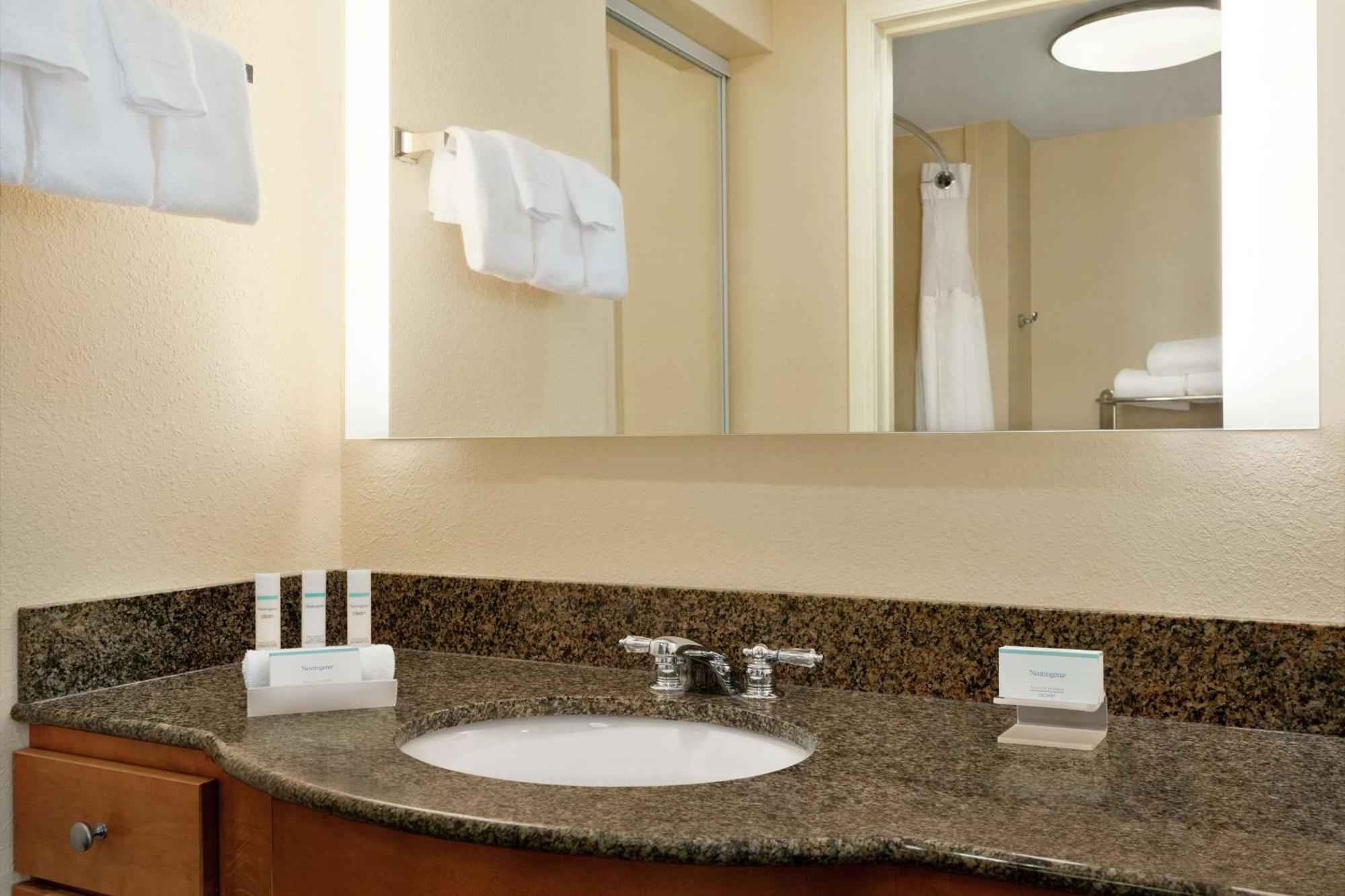 Homewood Suites By Hilton Allentown-Bethlehem Airport Exterior foto